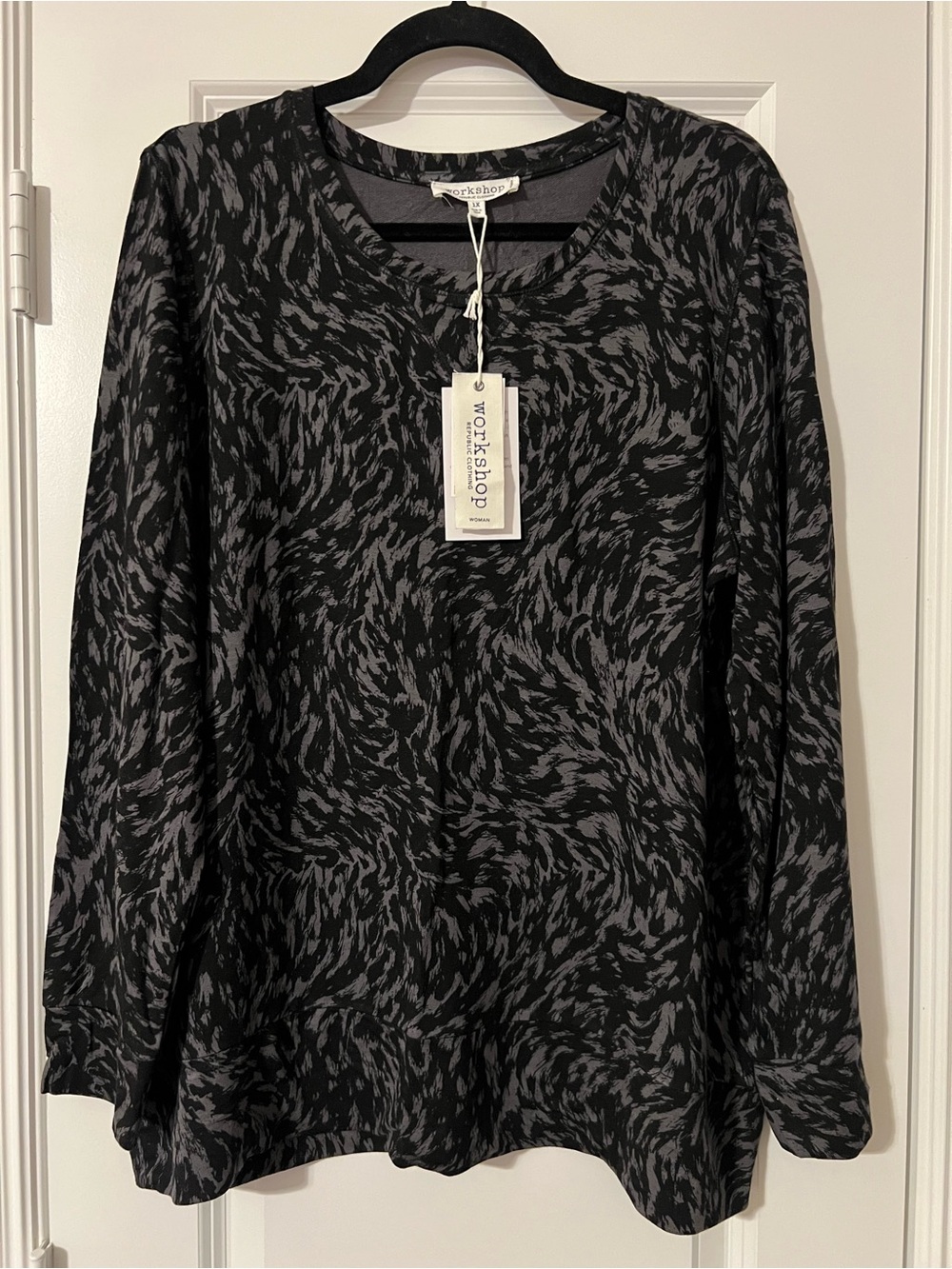 Workshop Republic Clothing Black & Gray Patterned Crewneck Pullover